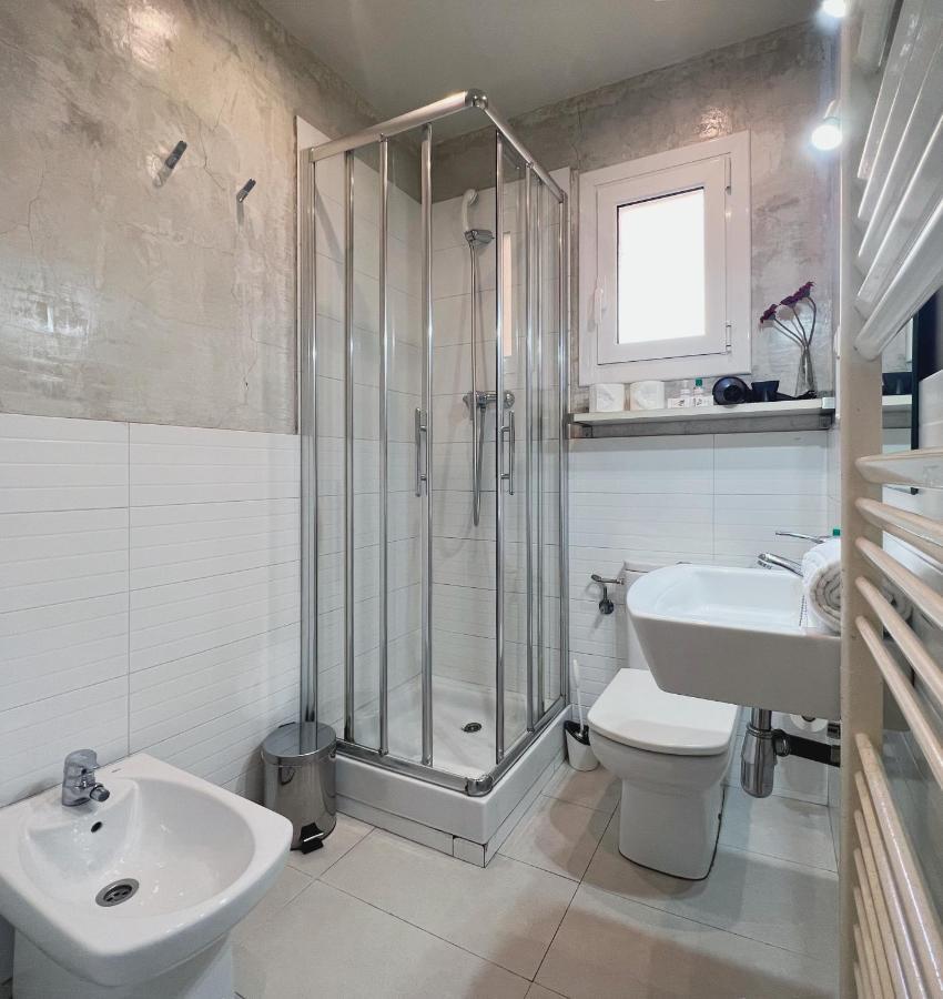 Stay U-Nique Apartments Lepant Барселона Екстериор снимка