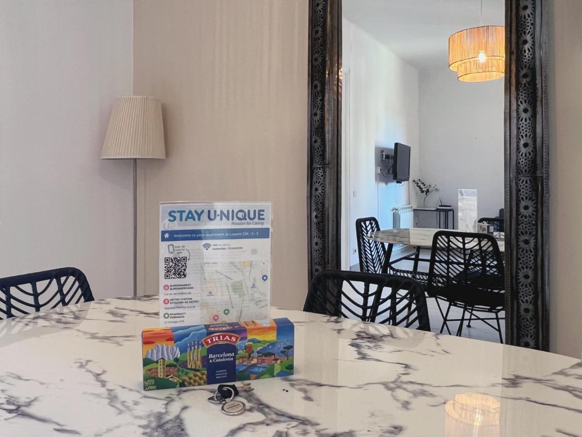 Stay U-Nique Apartments Lepant Барселона Екстериор снимка