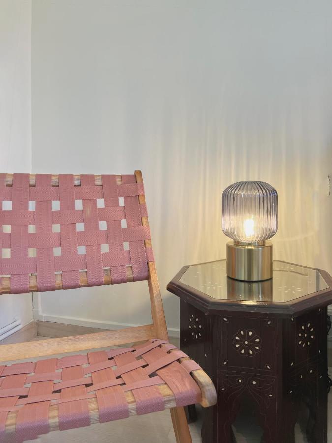 Stay U-Nique Apartments Lepant Барселона Екстериор снимка